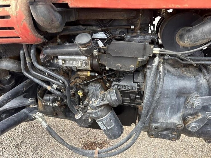 massey-ferguson-263-image-24