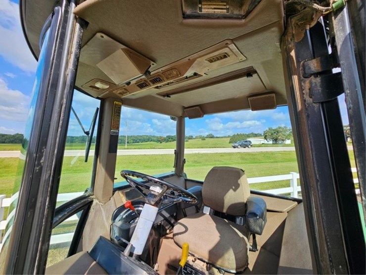 john-deere-4050-image-39