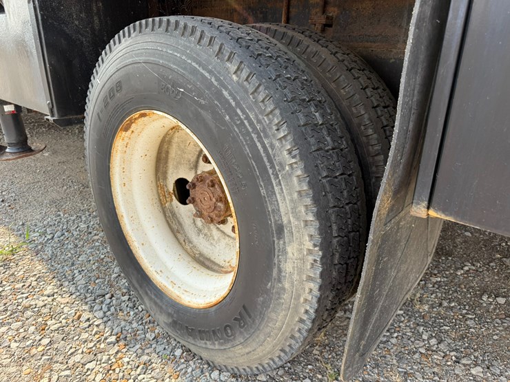 2012-ford-f750-image-60