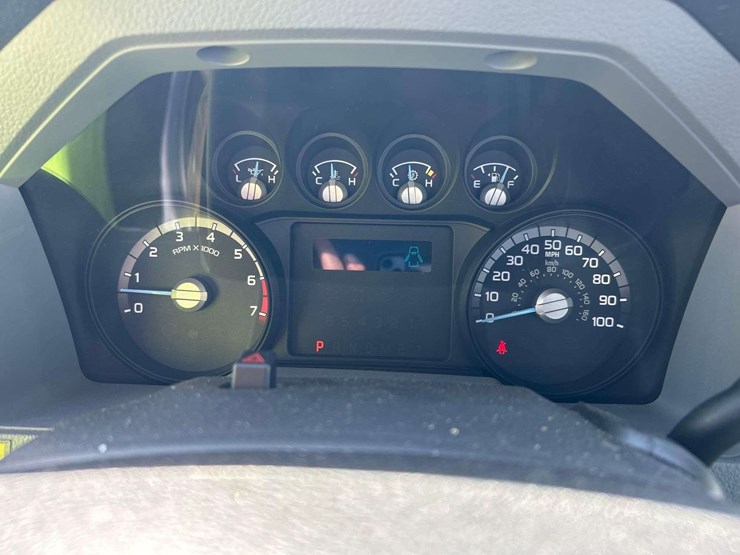 2012-ford-f350-image-12