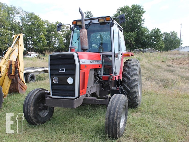 massey-ferguson-698-image-1