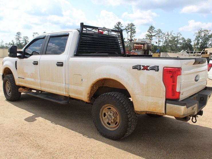 2019-ford-f250-image-4