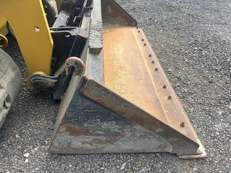 2014-caterpillar-289d-image-21