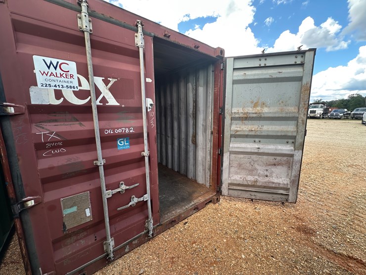 #1225-•-20-ft-shipping-container-image-10