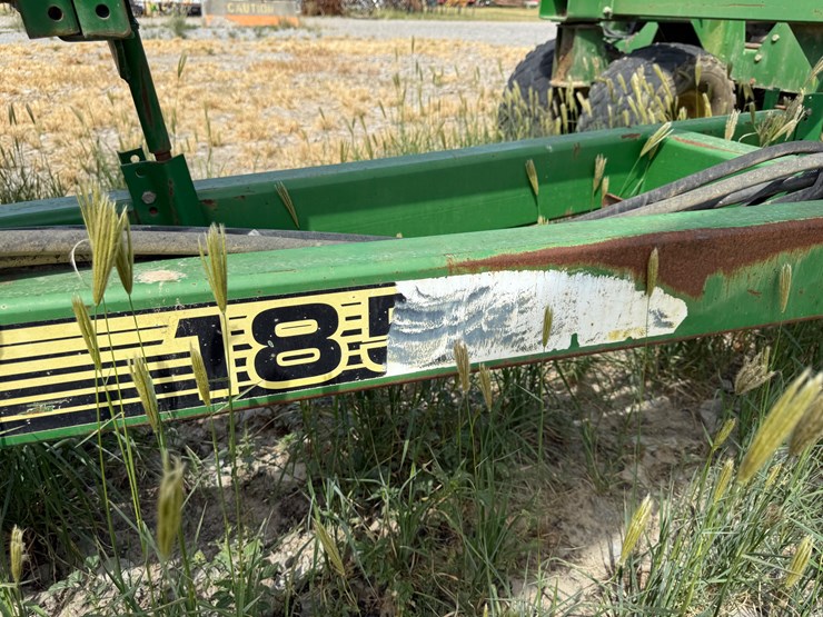 john-deere-1900-image-40