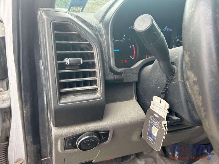 2018-ford-f350-image-14