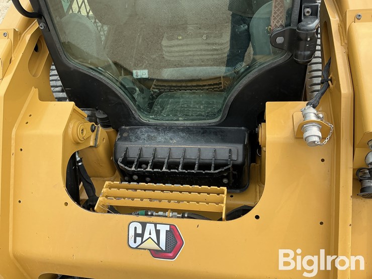 2019-caterpillar-289d3-image-15