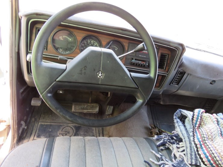 1990-dodge-ram-250-image-10