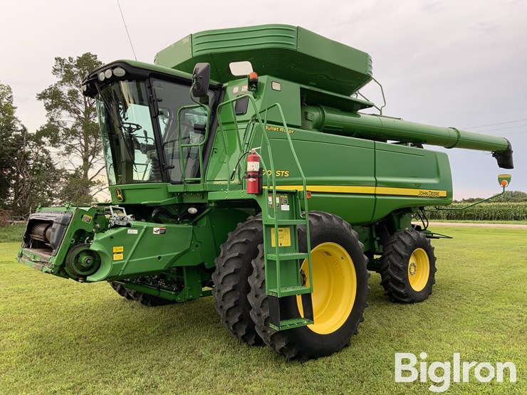 2010-john-deere-9770-sts-image-1