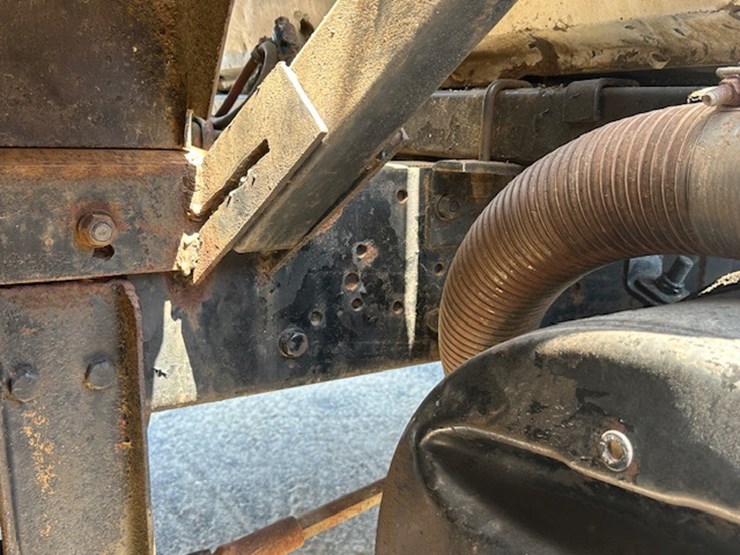 1978-mack-r686-image-32