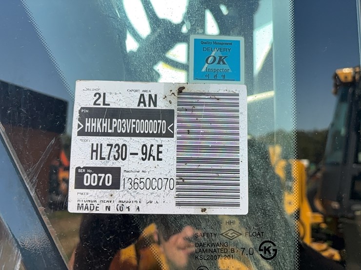 2015-hyundai-hl730-9a-image-9