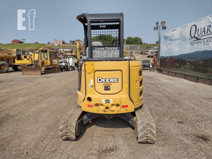 2018-deere-35g-image-4