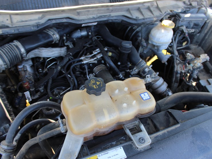 2018-dodge-1500-image-11