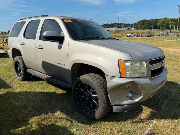 2007-chevrolet-tahoe-lt-image-1