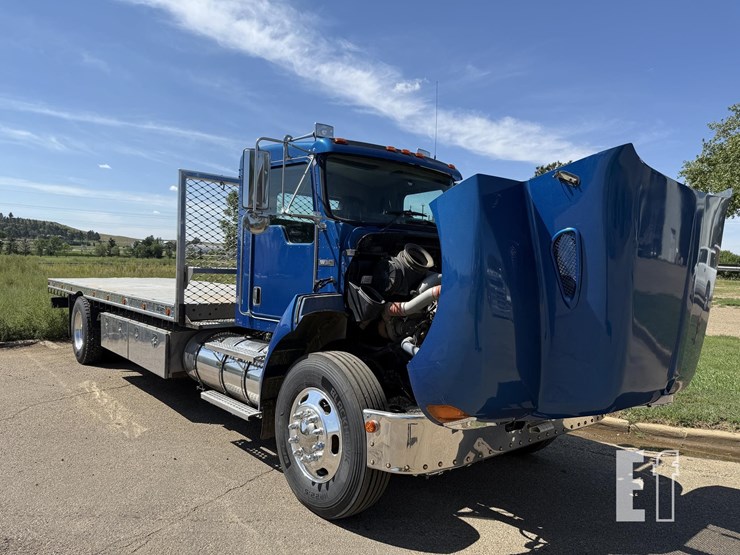 2005-kenworth-t300-image-35