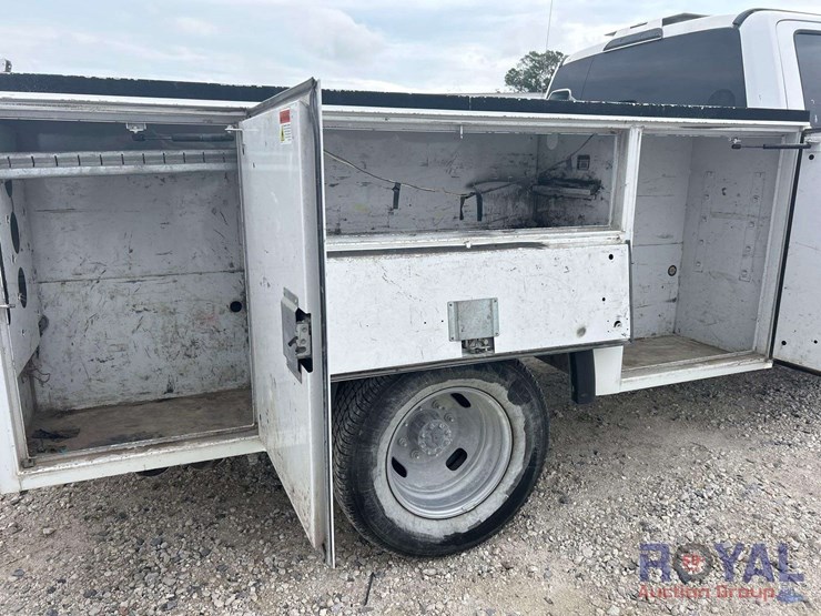 2018-ford-f350-image-32