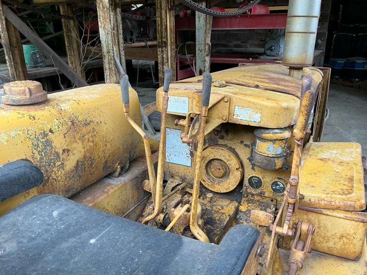 caterpillar-d2-image-48