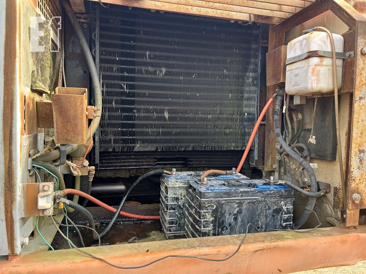 hitachi-ex310h-3c-image-16