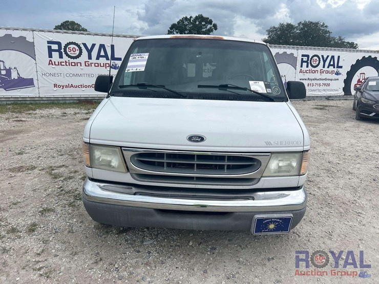 2002-ford-e150-image-22