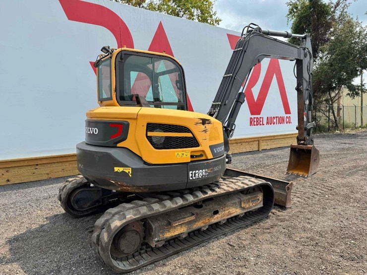 2018-volvo-ecr88d-image-6