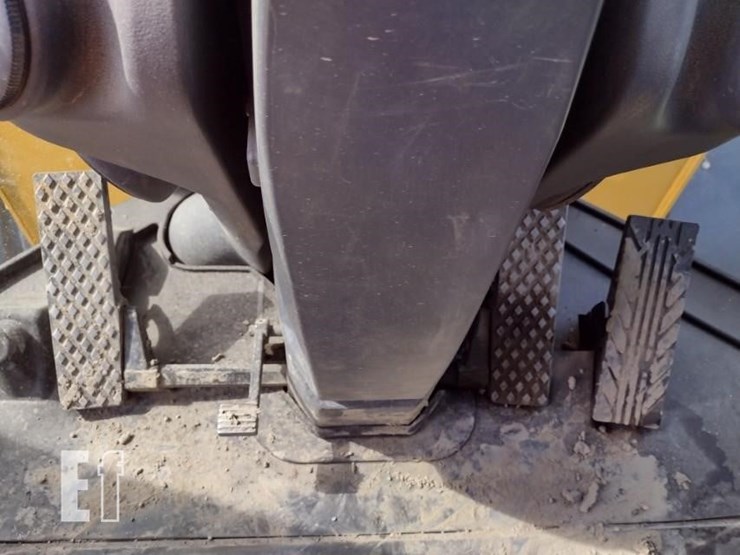 deere-544kii-image-11