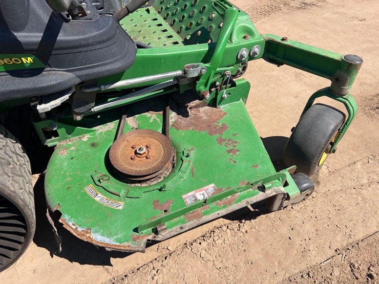 2019-john-deere-z960m-image-13