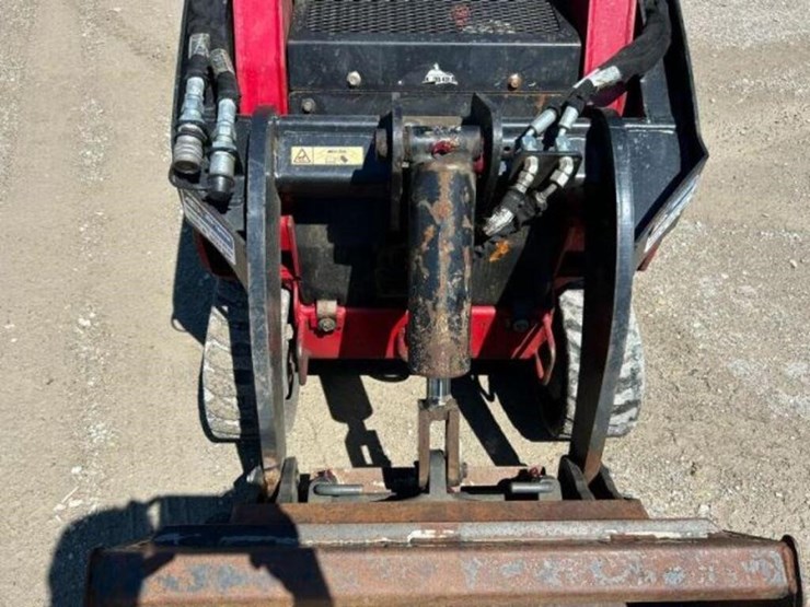 2019-toro-dingo-tx1000-ride-on-multi-terrain-40569-image-22