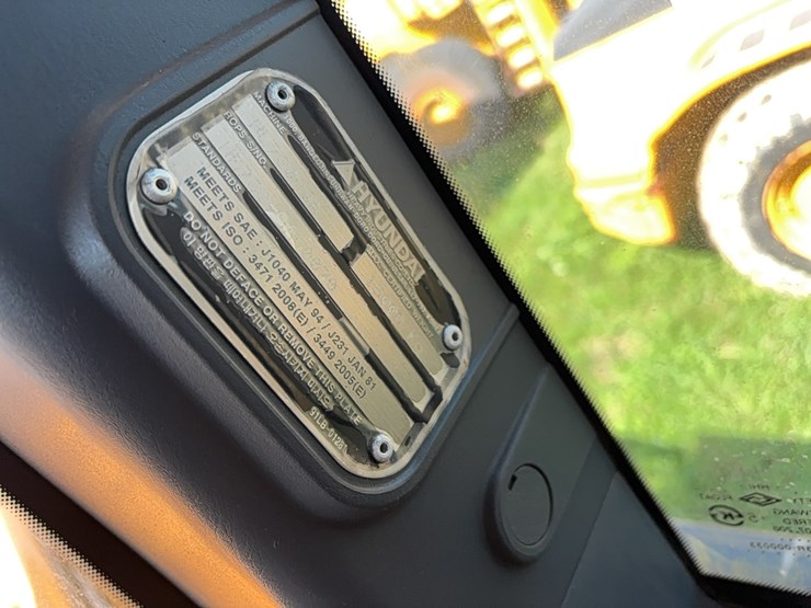 2015-hyundai-hl730-9a-image-21