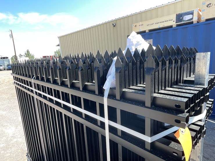 #4009-•-powder-coated-steel-site-fence-image-17
