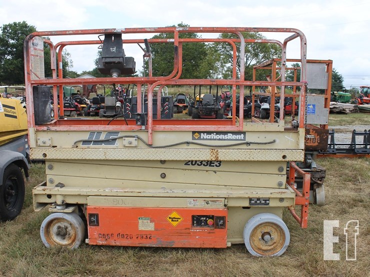 20'-scissor-lift-2966-image-2