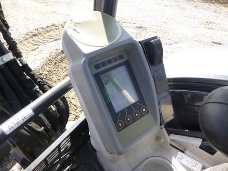 2022-deere-35g-image-8