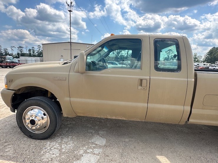 2003-ford-f450-image-14