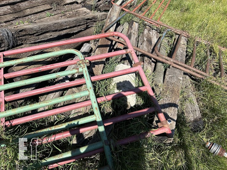 4x-gates-image-14