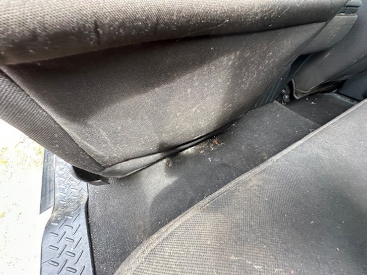 2004-ford-f150-image-34
