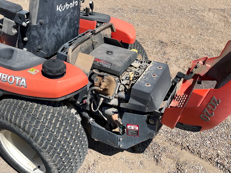 #2005-•-kubota-zero-turn-mower-image-30
