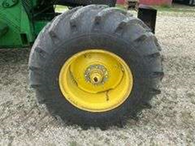 1996-john-deere-9600-image-28