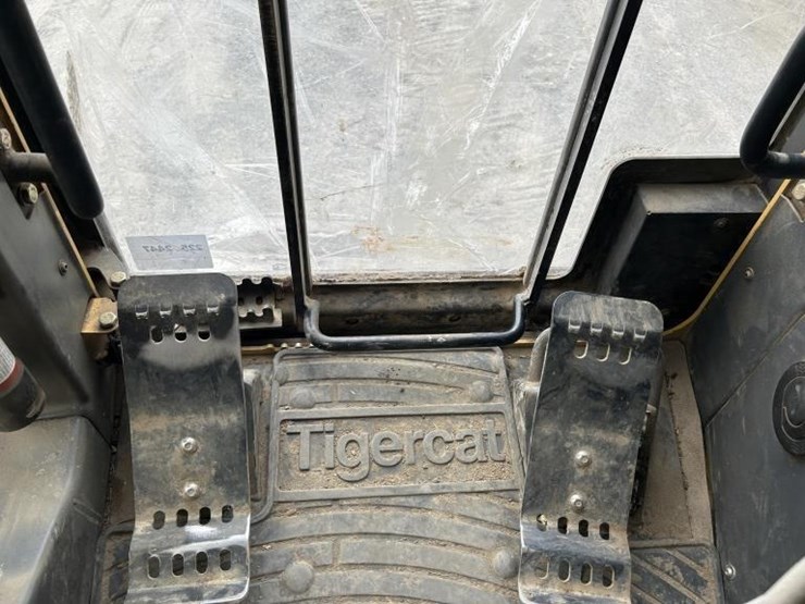 2022-tigercat-lsx870d-log-loader-image-37