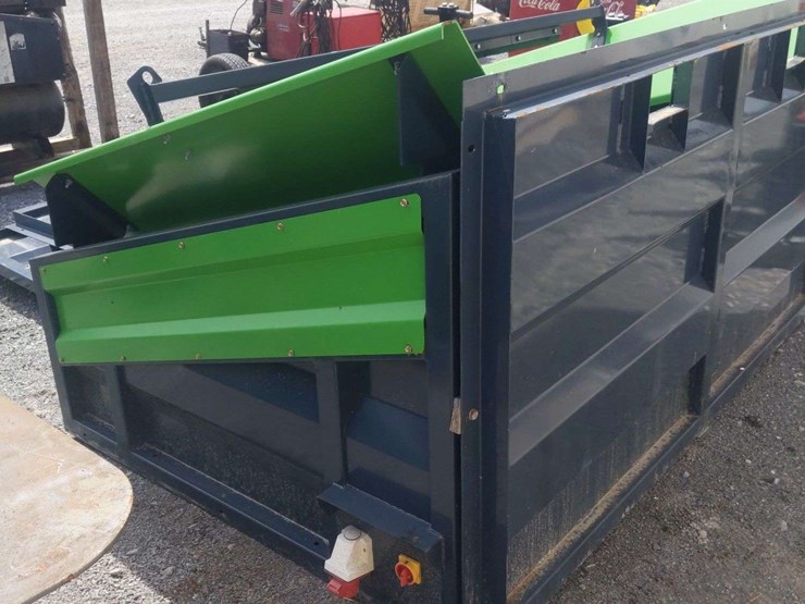 unused-vibrating-sifter/screener-with-stand-image-6