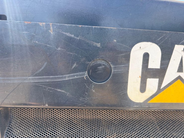 2014-caterpillar-279d-image-13