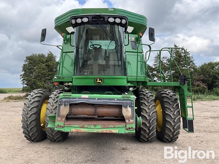 2011-john-deere-9770-sts-image-2