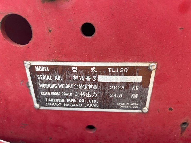 2008-takeuchi-tl120-image-24