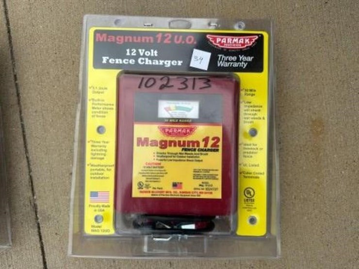 parmak-magnum-12v-fence-charger-image-1