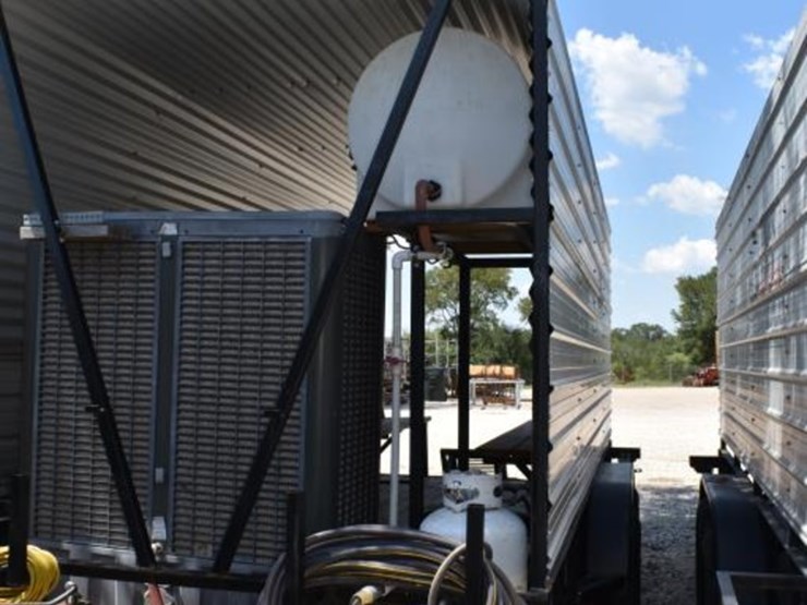 2013-cooling-trailer-w/-generator,-mobile-evaporative-cooler-and-freezer-(v-image-3