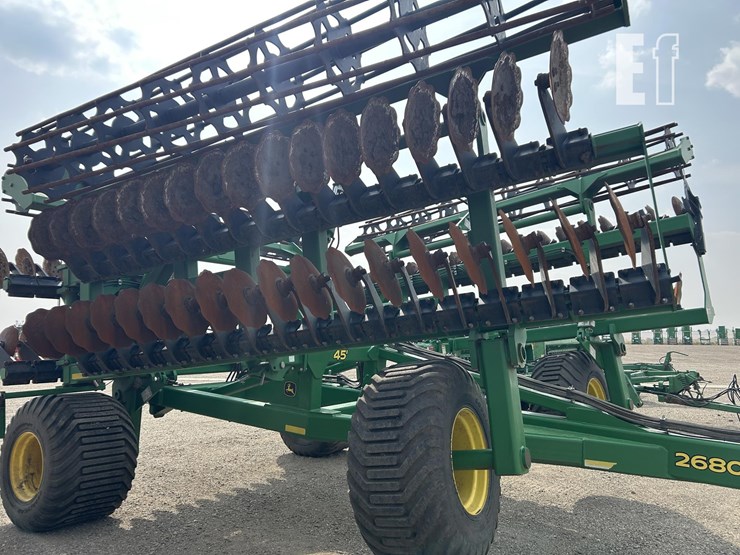 2019-john-deere-2680h-image-4