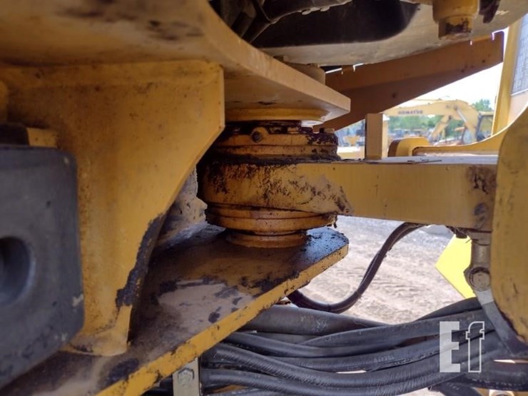 2002-caterpillar-938g-image-28