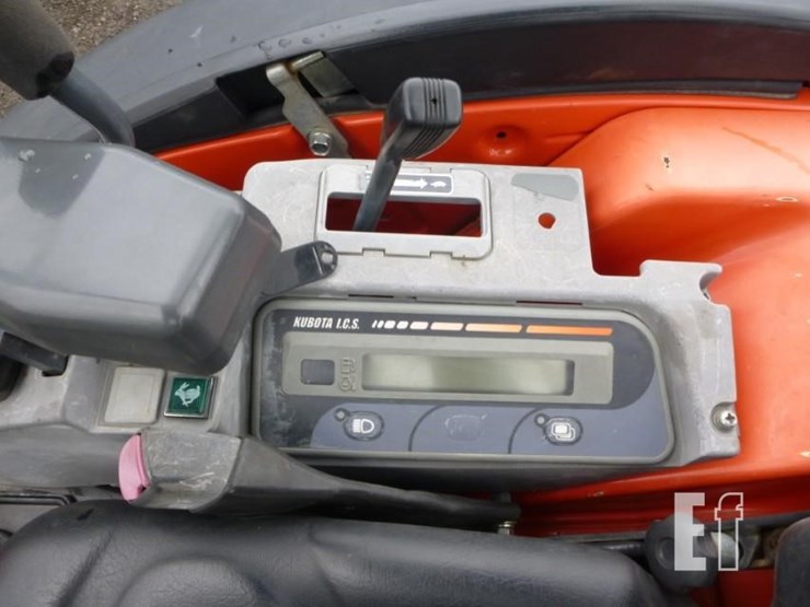 2016-kubota-u25-image-9