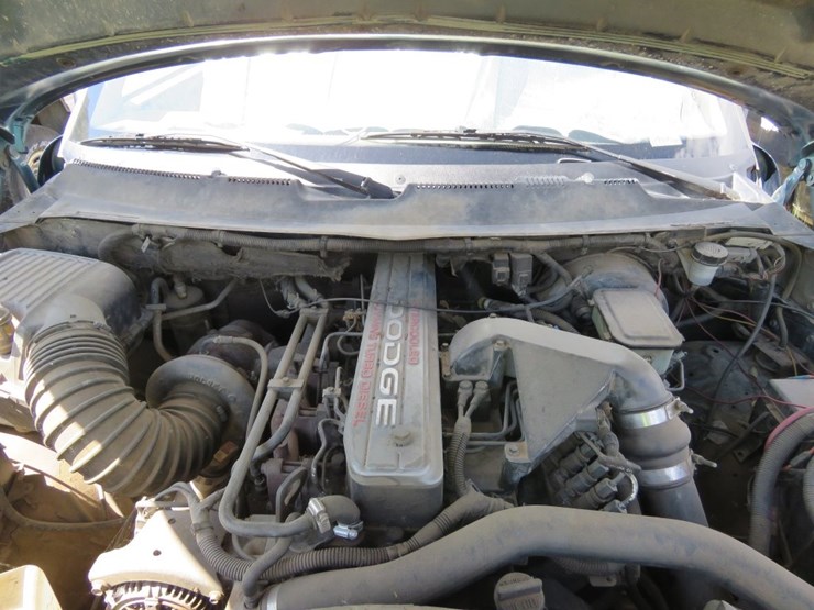 1995-dodge-w2500-laramie-slt-cummins-4x4-pickup-image-14