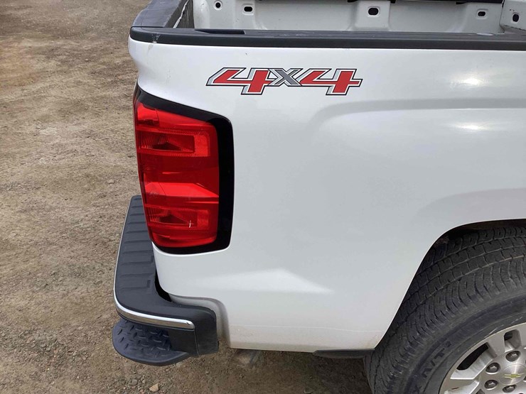 2015-chevrolet-silverado-1500-image-29
