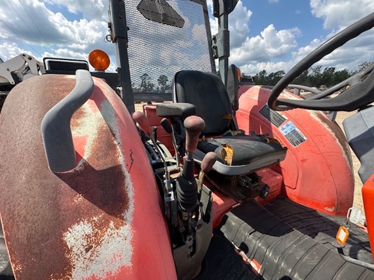 kubota-m8540f-image-44