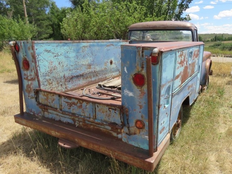 1958-dodge-w100-with-service-body-image-3